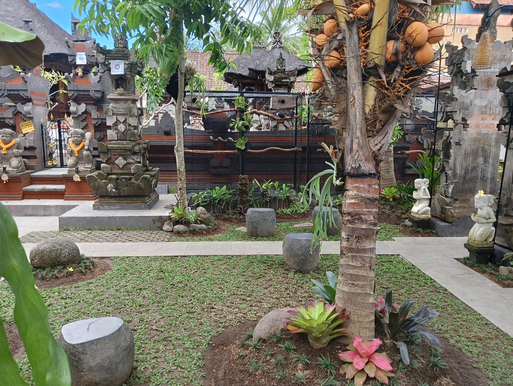Liyer Spirit House Hotel Ubud  Exterior photo